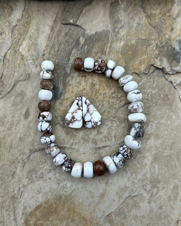 FRIDAY BARGAIN RARE Arizona Wild Horse Round Nugget Beads 7-10mm Partial Strand (6 in) and Matching Earring Slab Pair 10x19 mm, 2 piece set