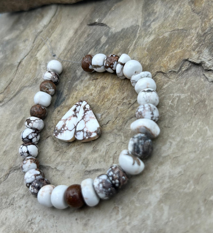 FRIDAY BARGAIN RARE Arizona Wild Horse Round Nugget Beads 7-10mm Partial Strand (6 in) and Matching Earring Slab Pair 10x19 mm, 2 piece set