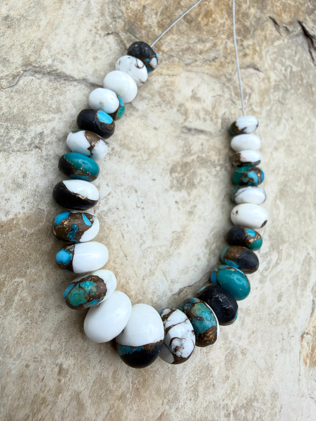Kingman Turquoise and White Buffalo with Bronze Composite Graduated Rondelle Beads 7-10mm, 2.5 Inch Focal Strand/25 Beads