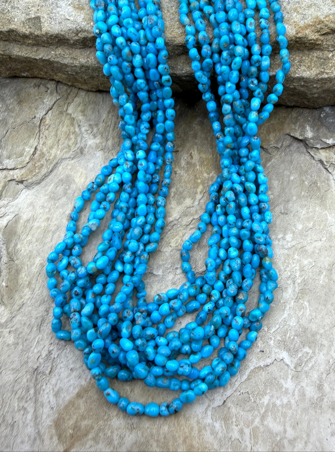 AAA+ Kingman Turquoise (Arizona) 3-4mm Smooth Nugget Beads