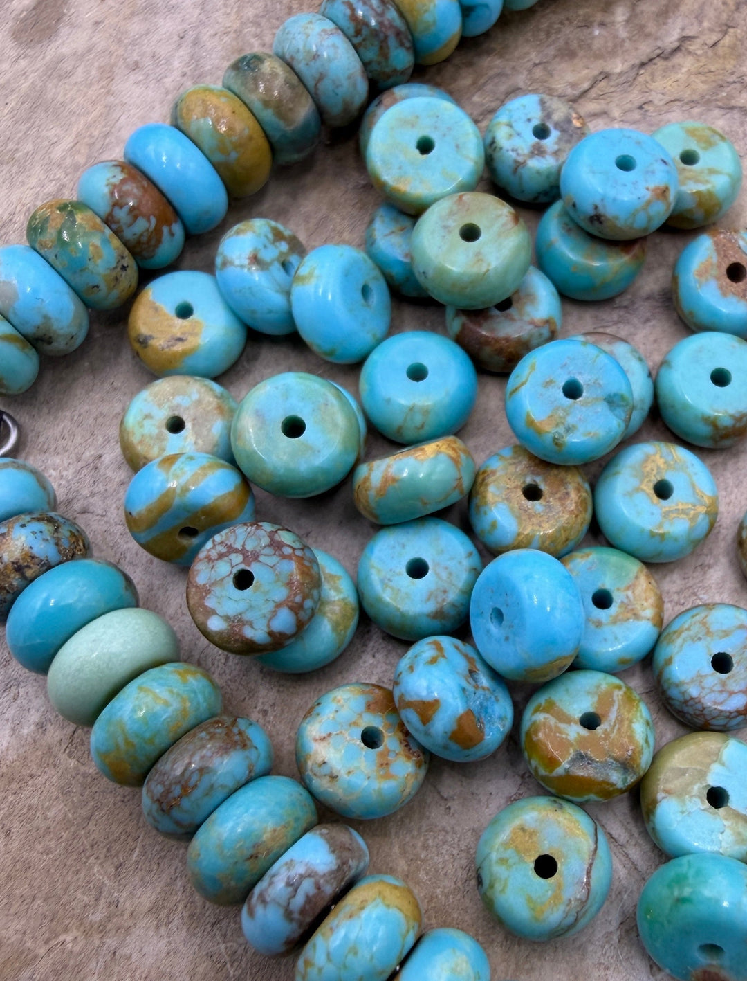 AAA+ Kingman Turquoise (Arizona) 7x4mm Rondelle Beads, Package of 14 Beads