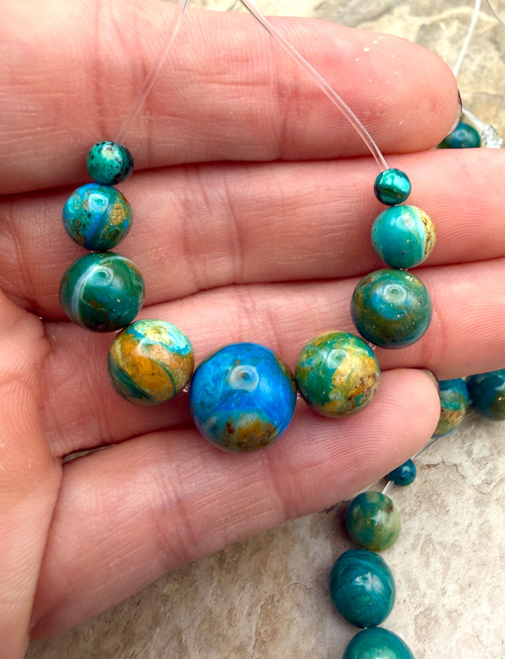 AAA+ Peruvian Blue Opal Graduated Round Bead Focal Strand