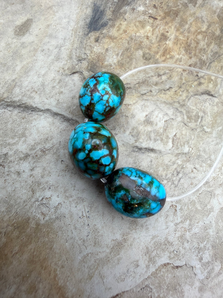 AAA+ Polychrome Spiderweb Kingman Turquoise (Arizona)