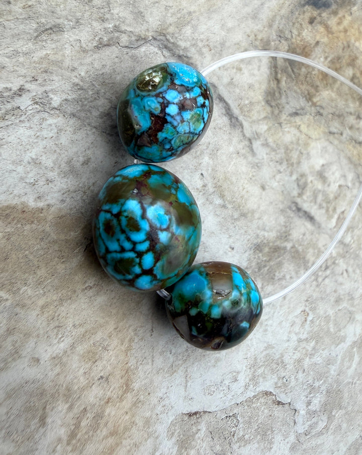AAA+ Polychrome Spiderweb Kingman Turquoise (Arizona)