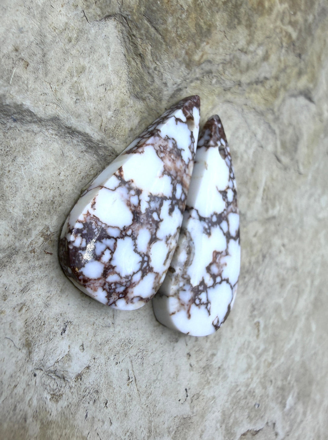 Arizona Wild Horse Matching Oval Earring Slab Bead Pair