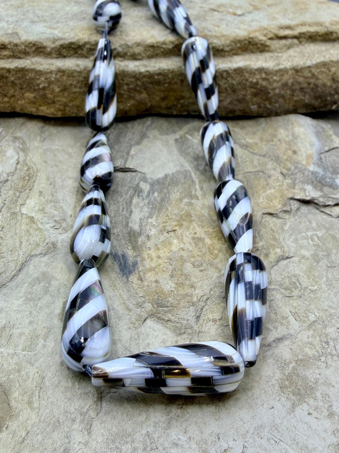 BARGAIN FRIDAY CLOSEOUT Black and White Mother of Pearl