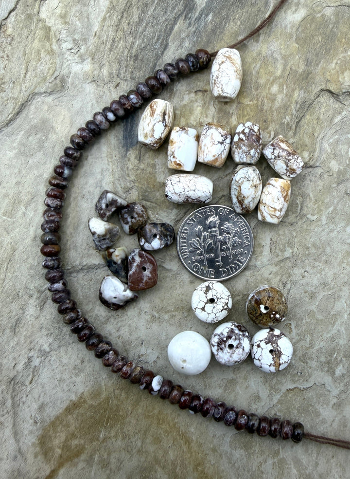 BARGAIN FRIDAY LOT of mixed Arizona Wild Horse Beads - Wild