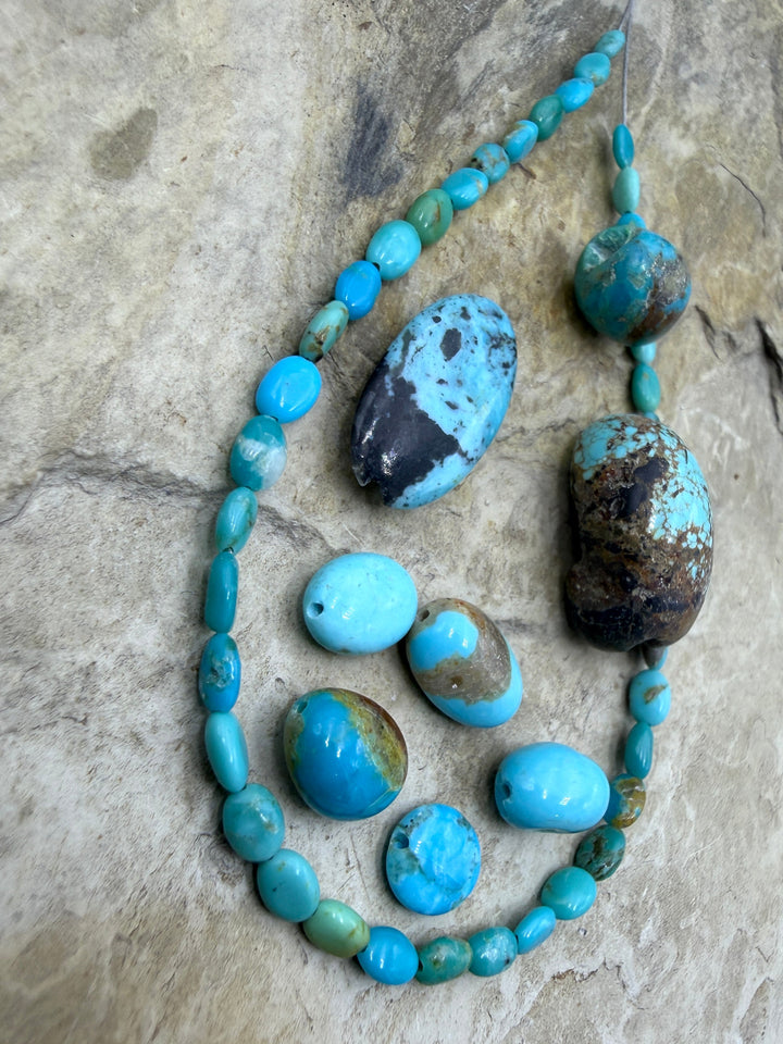 BARGAIN FRIDAY LOT of Turquoise Beads Sonora Mountain