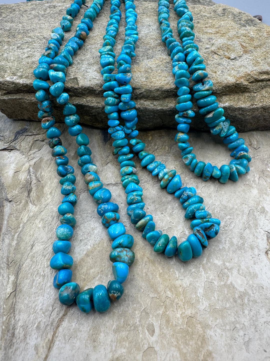 Campitos (Mex) Deep Blue Turquoise 4-68mm Graduated Nugget