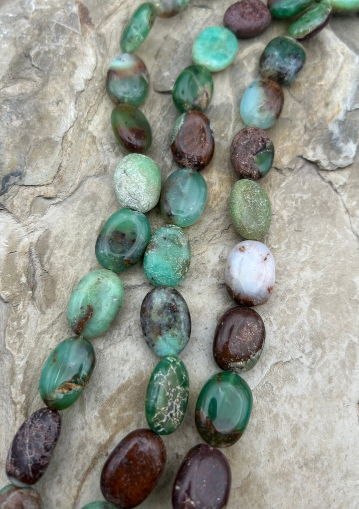 Chrysoprase (Australia) Flat Oval Beads 15-21mm 16 Inch
