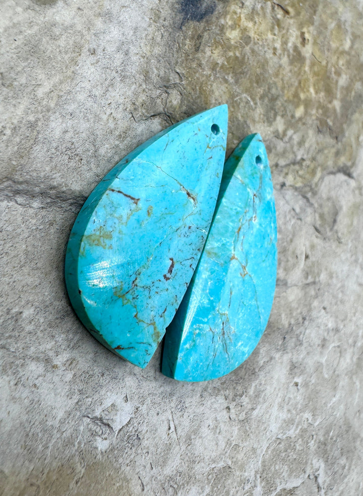 Clavelina Turquoise (Chile) Matching Earring Slab Bead Pair