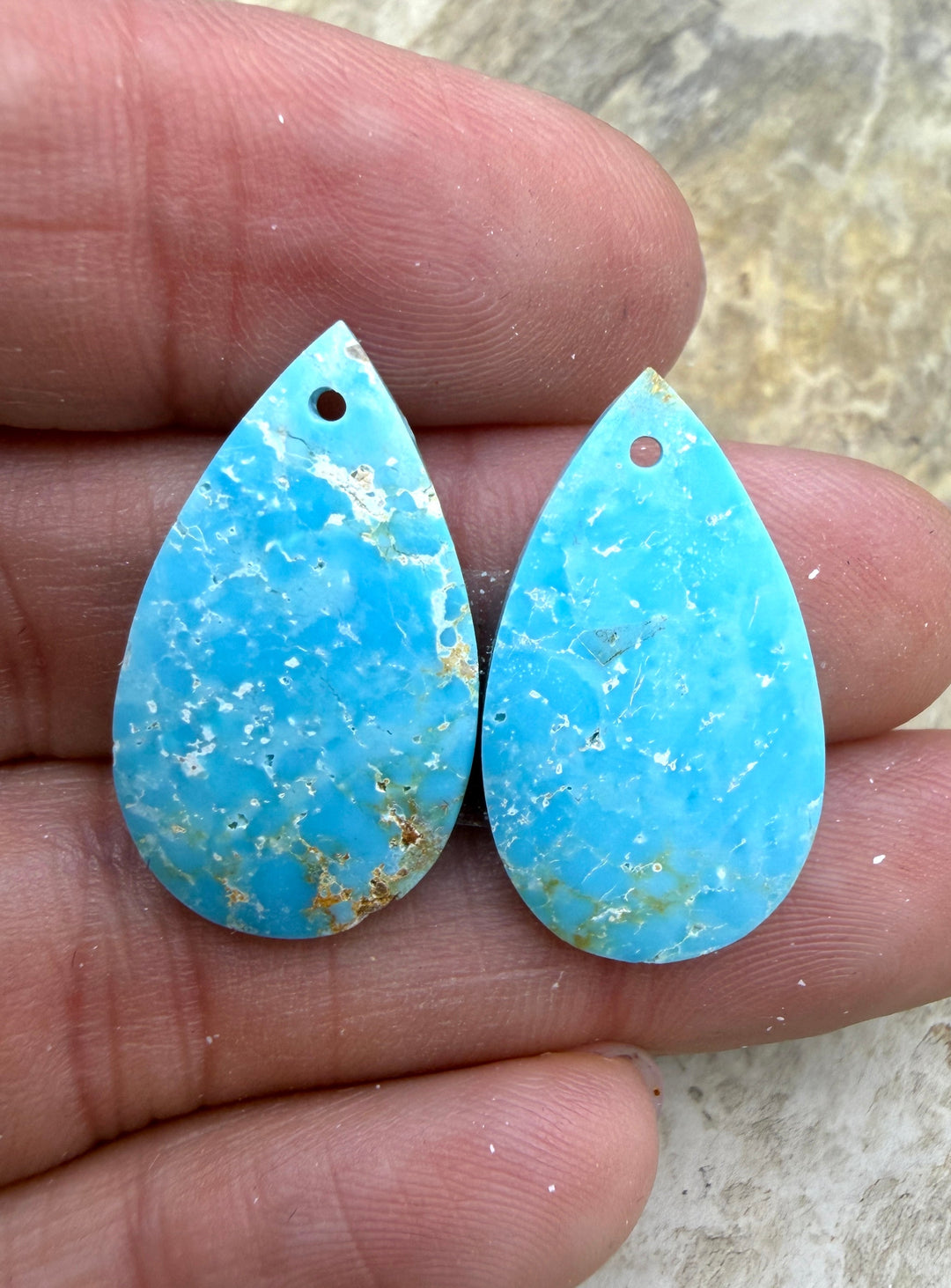 Clavelina Turquoise (Nevada) Matching Earring Slab Bead