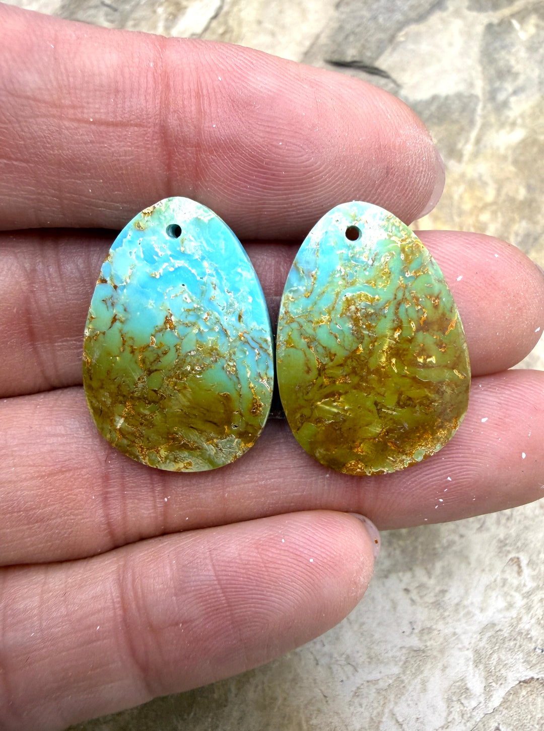 Clavelina Turquoise (Nevada) Matching Earring Slab Bead