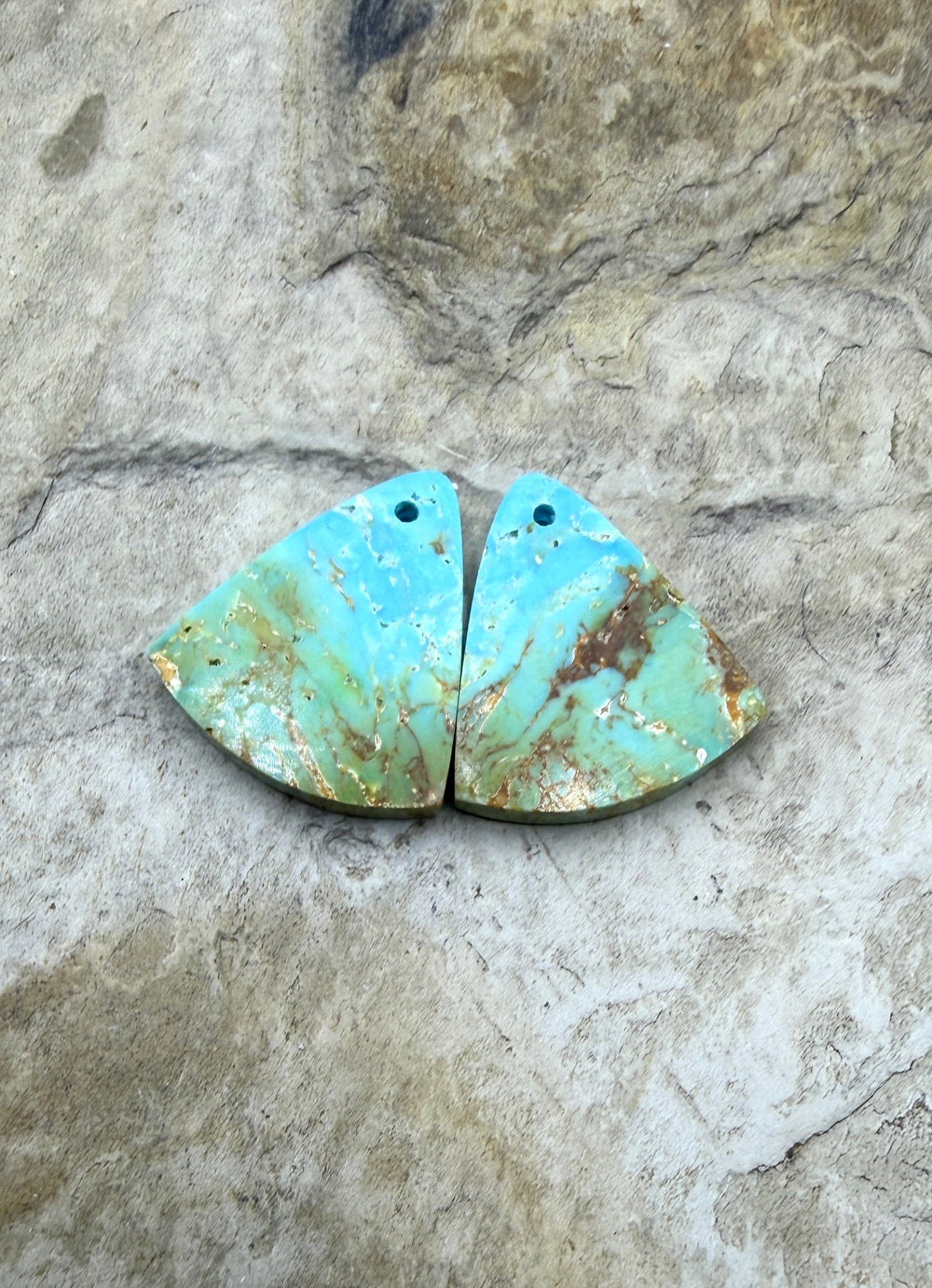 Clavelina Turquoise (Nevada) Matching Earring Slab Bead
