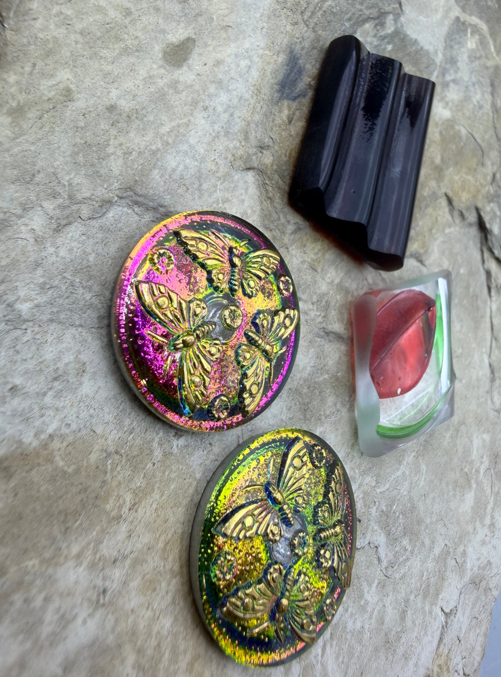 CLOSEOUT LOT of 4 Cabochons Made frorn Depression Glass