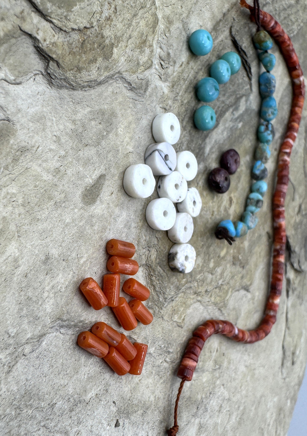 CLOSEOUT LOT Priemium Beads Spiny Oyster White Buffalo