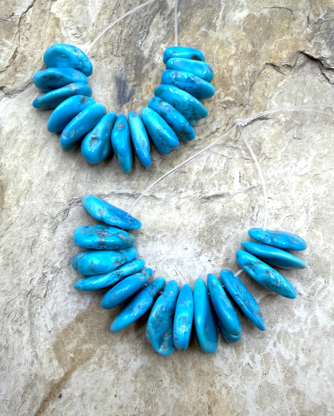 Deep Blue Sleeping Beauty Turquoise (AZ) 8-12mm Flat Nugget