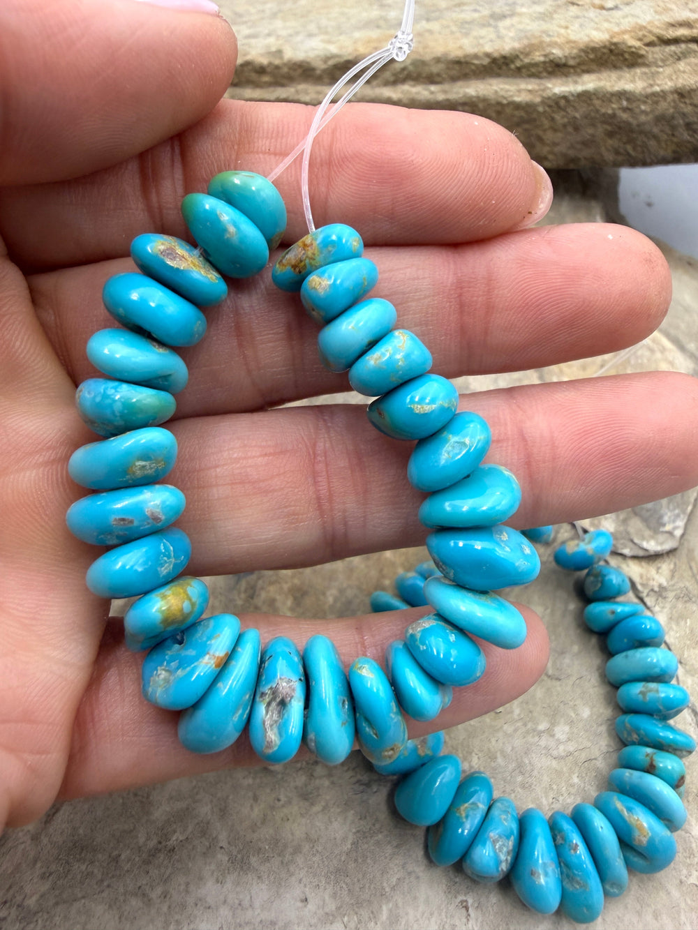 Deep Blue Sleeping Beauty Turquoise (AZ) Smooth Nugget