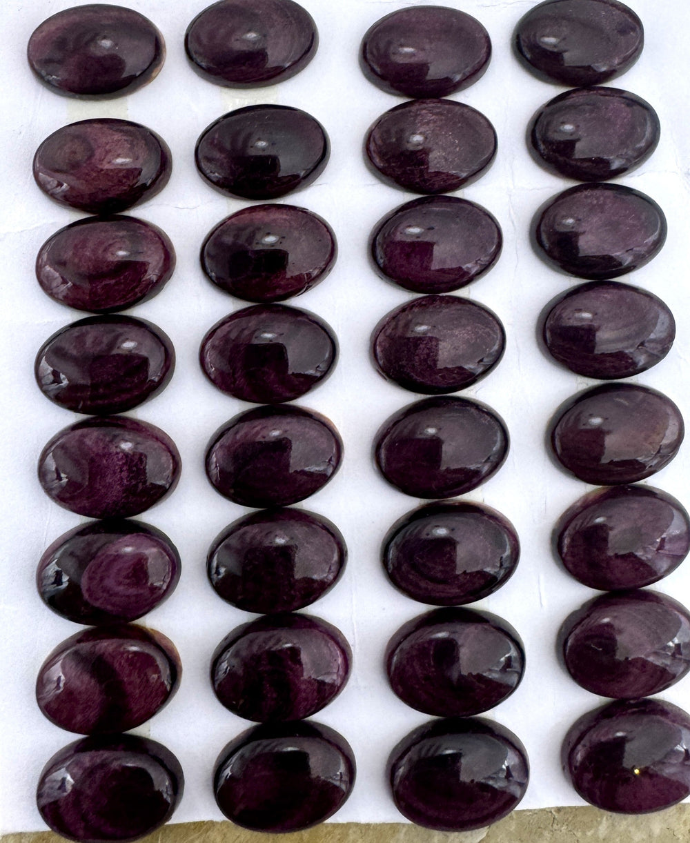 Deep Purple Spiny Oyster 10x14mm Oval Shaped Cabochons (One