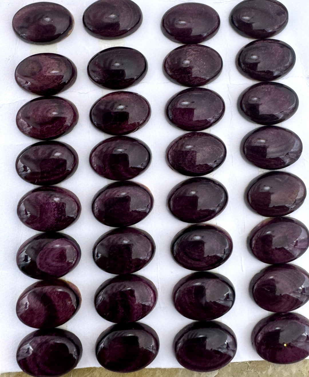 Deep Purple Spiny Oyster 10x14mm Oval Shaped Cabochons (One