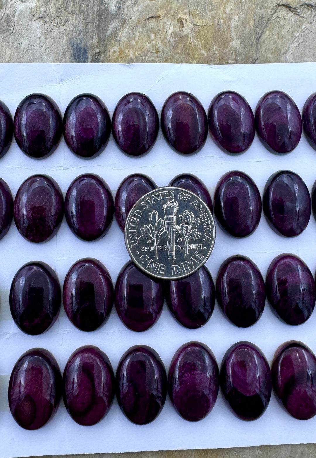 Deep Purple Spiny Oyster 10x14mm Oval Shaped Cabochons (One