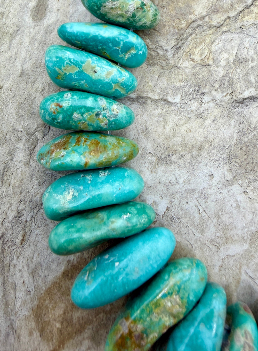 Elisa Turquoise (Mexico) Graduated Focal Strand