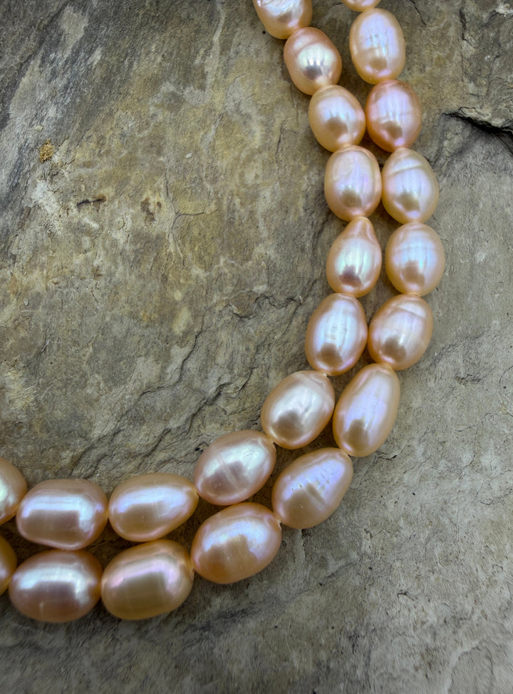 Estate Collection Special; Shimmery Peach Oval Freshwater