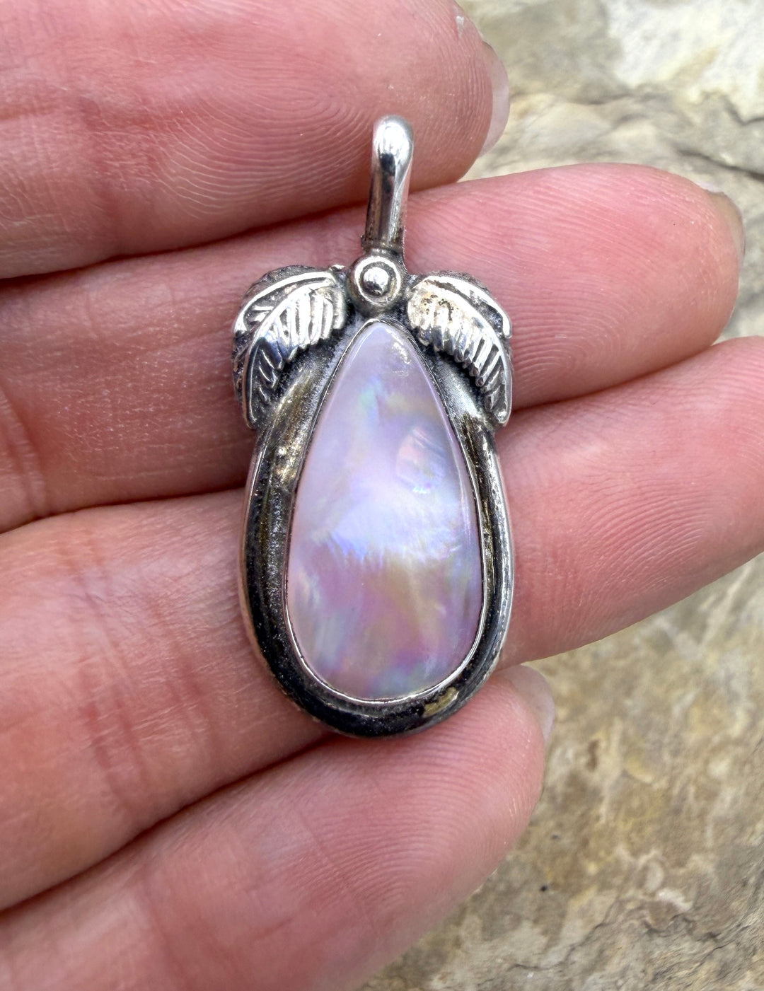 Estate Find Sterling Silver Mother Of Pearl Pendant 15x33mm