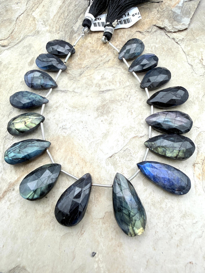 Flashy Black Labradorite Graduated Teardrop Briolette Beads