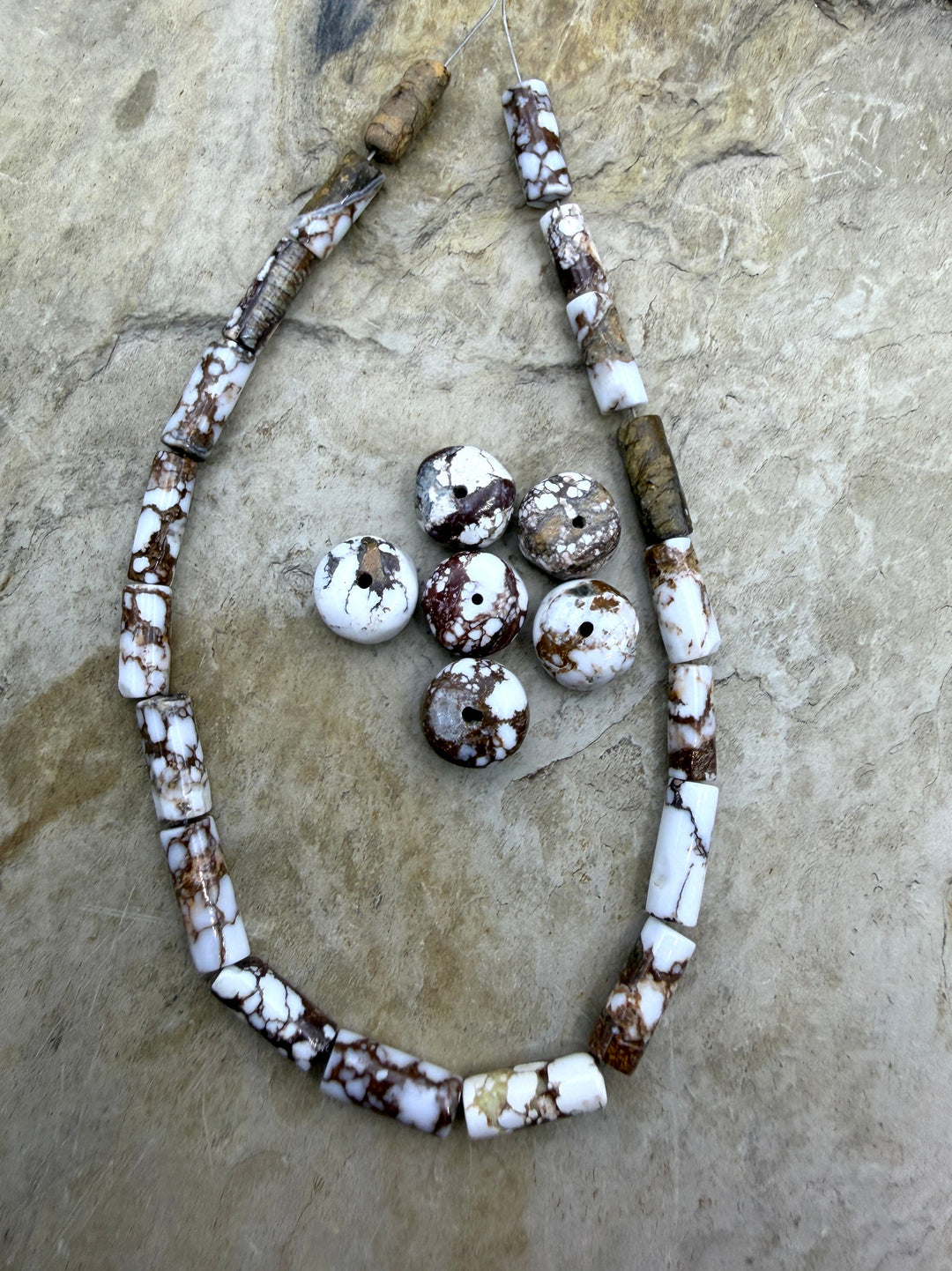 FRIDAY BARGAIN Arizona Wild Horse Mixed Bead LOT - Wild