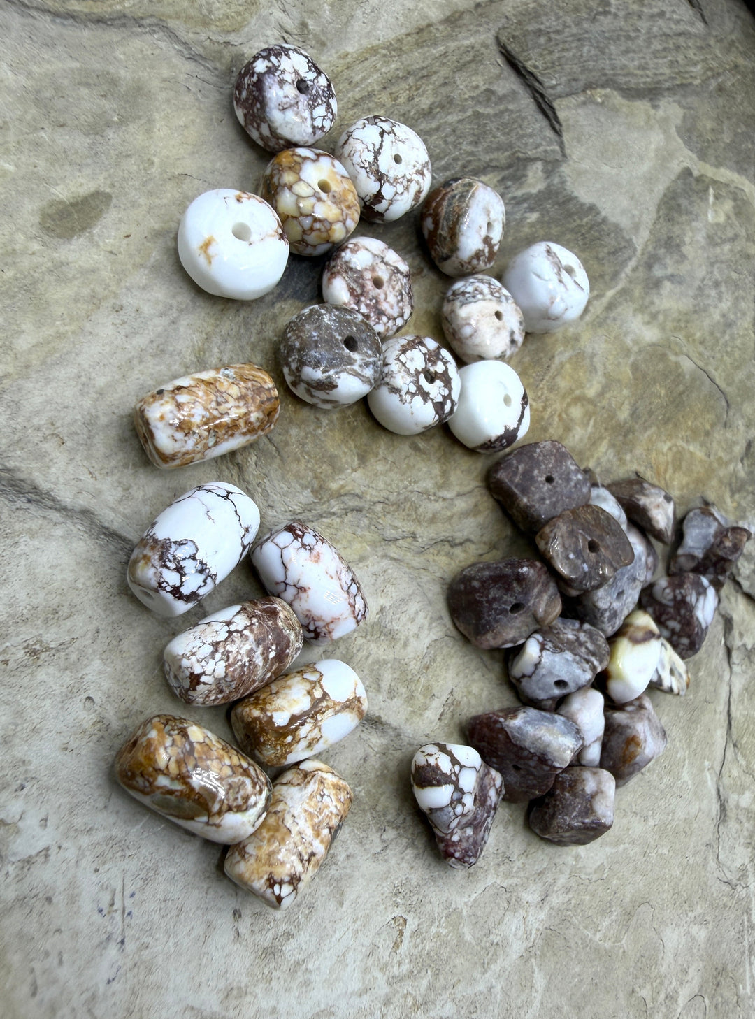 FRIDAY BARGAIN BUY LOT of Mixed Arizona Wild Horse Beads