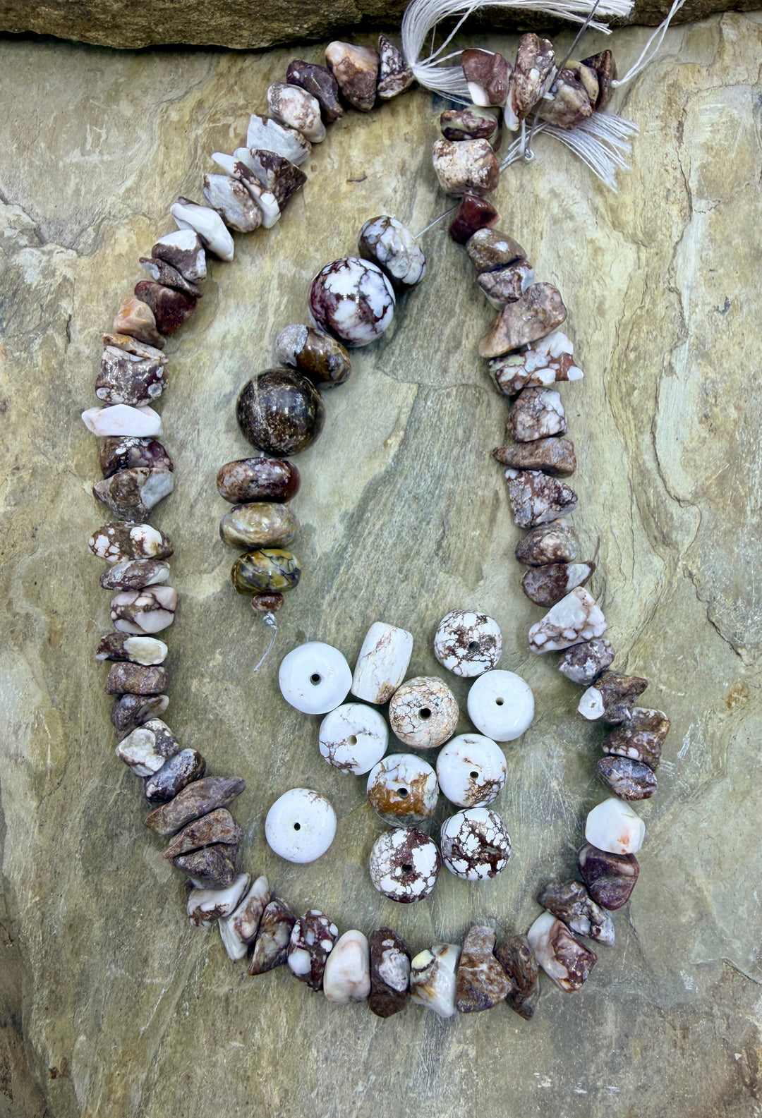 FRIDAY BARGAIN BUY LOT of Mixed Wild Horse Beads - Wild