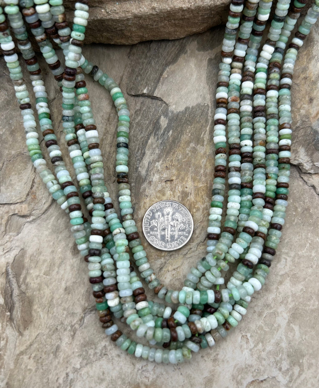 FRIDAY BARGAIN Chrysoprase 4mm Smooth Rondelle Beads ONE 16