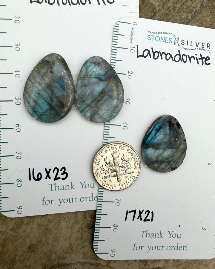 FRIDAY BARGAIN Flashy Labradorite Focal Pendant Bead