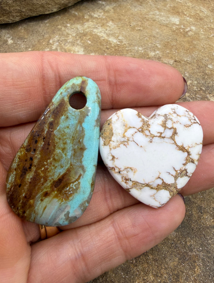 FRIDAY BARGAIN LOT of 2 Premium Focal Beads Kingman