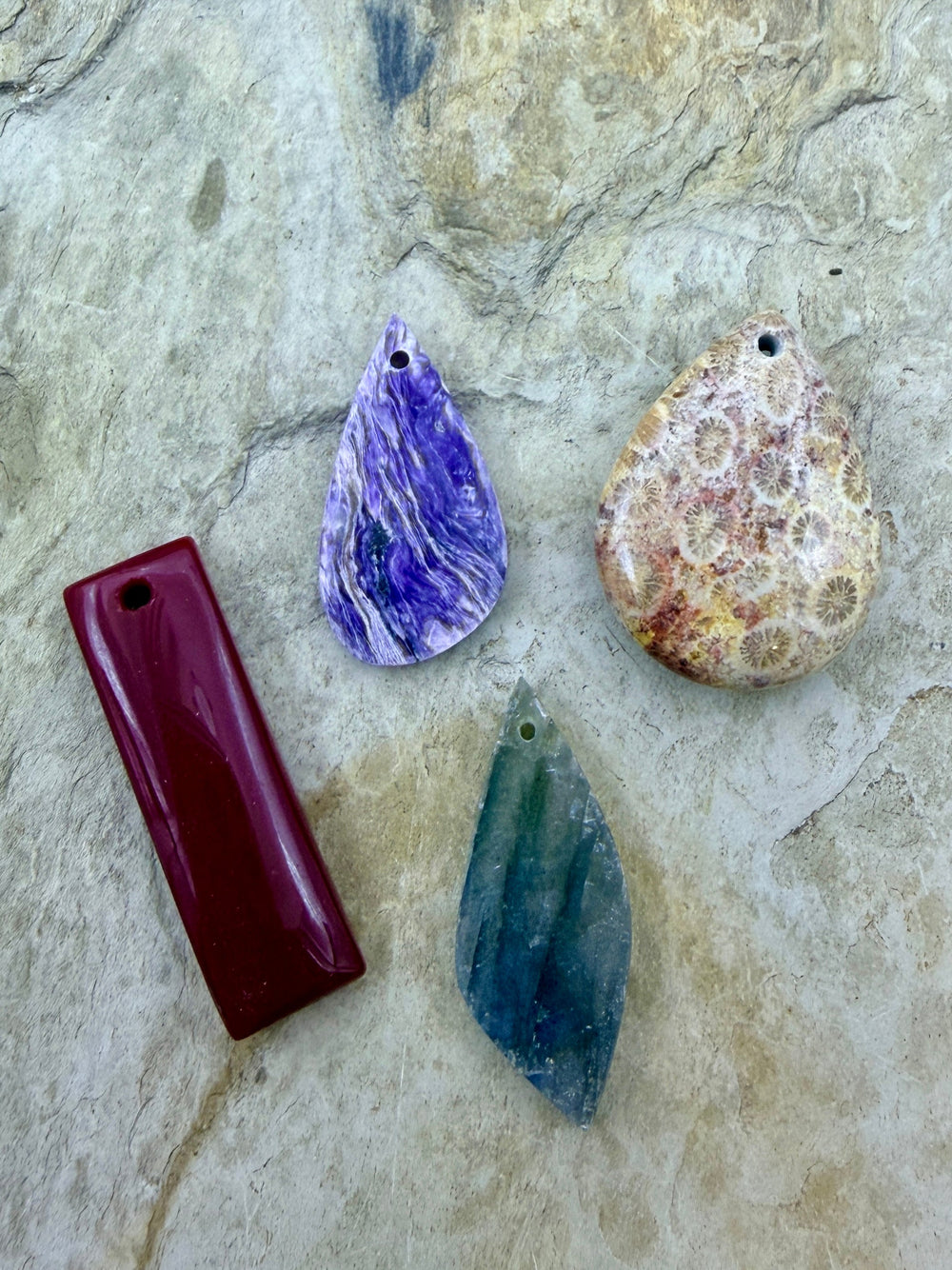 FRIDAY BARGAIN LOT of 4 Premium Focal Pendant Beads Fossil