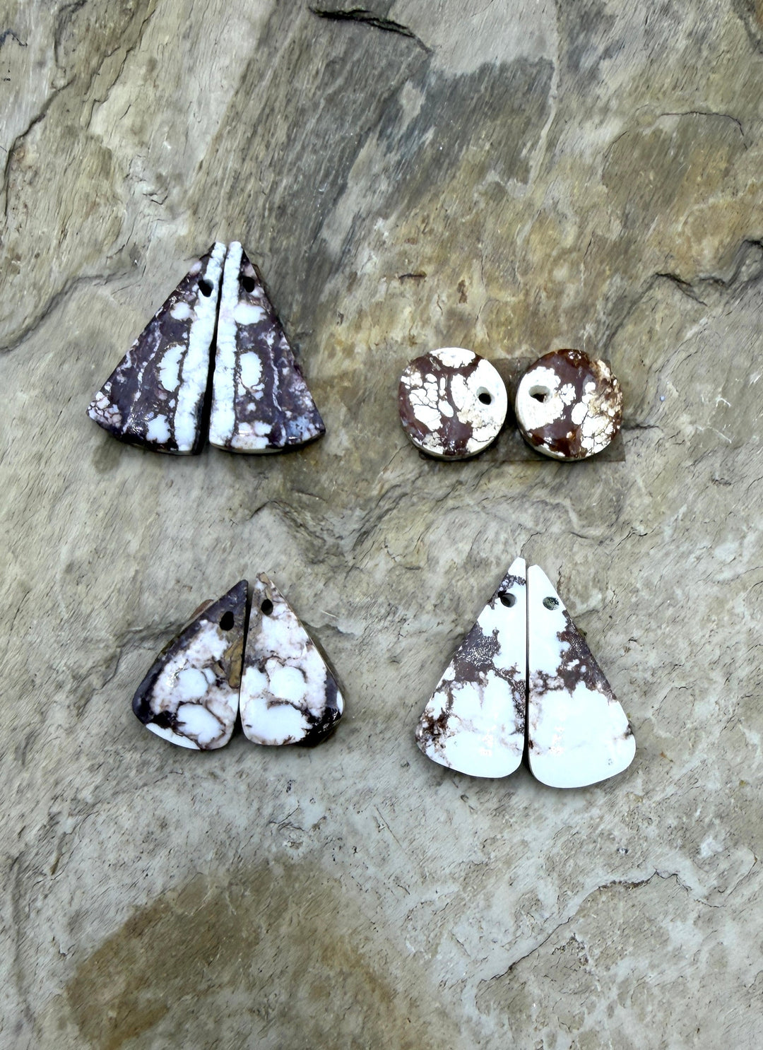 FRIDAY BARGAIN LOT of 4 Wild Horse Beads Earring Slab Bead