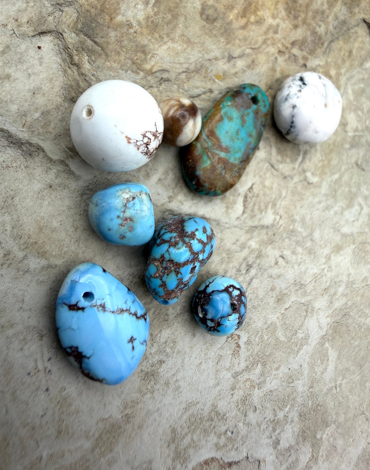 FRIDAY BARGAIN LOT of 8 Premium Beads Golden Hills