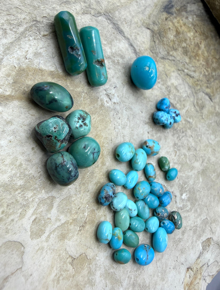 FRIDAY BARGAIN LOT of Mixed Turquoise Beads Hubei Sonora