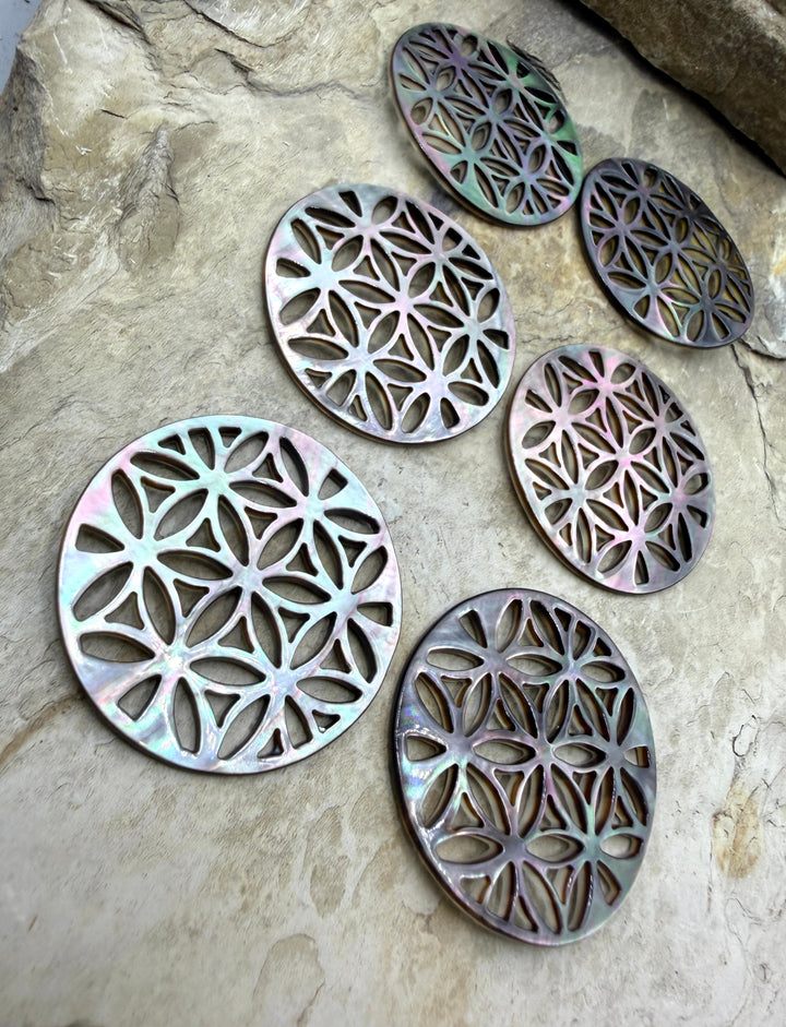 FRIDAY CLOSEOUT Mother of Pearl Carved Pairs 40mm One Pair
