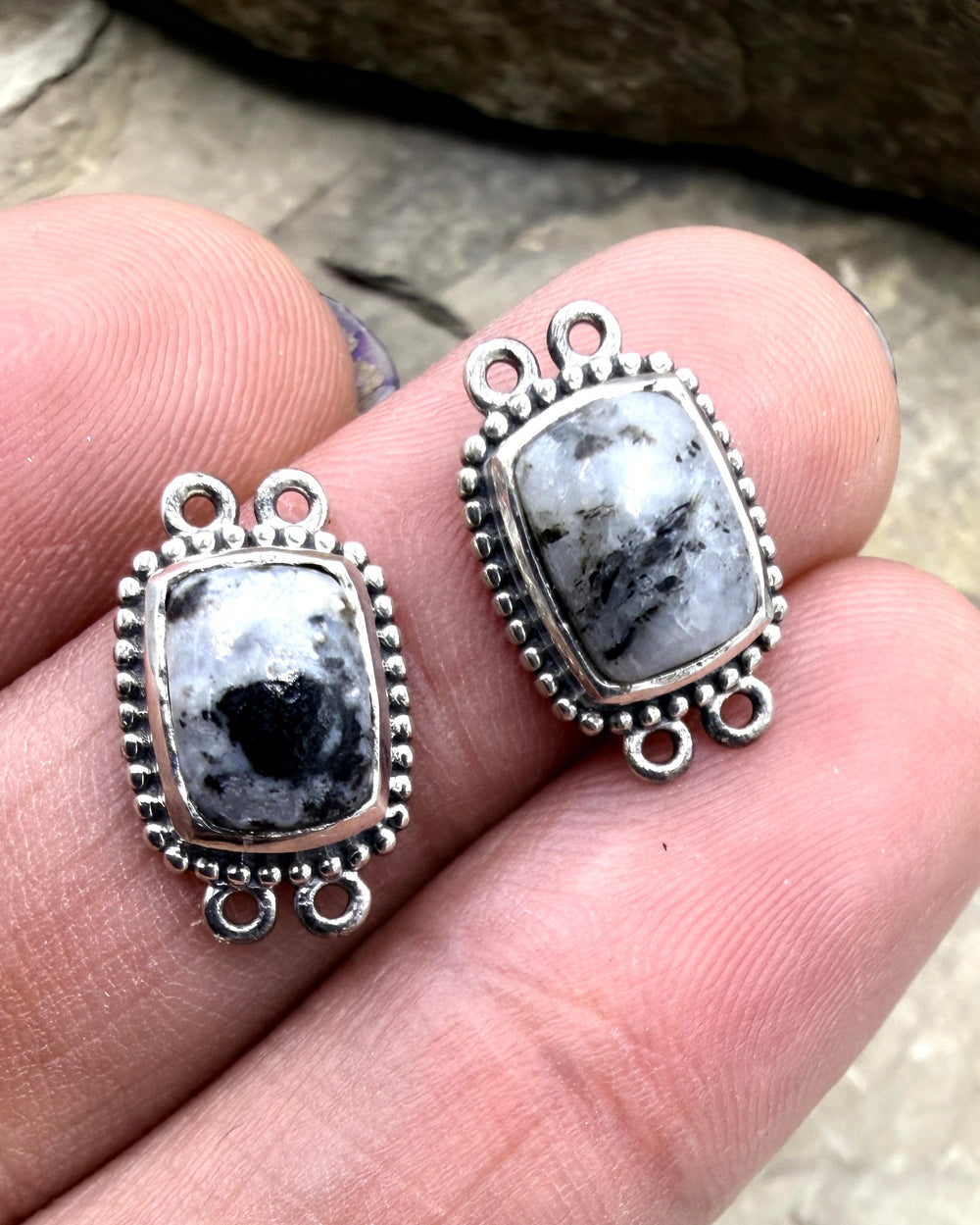 FRIDAY ESTATE FIND Sterling Silver and White Buffalo Pair