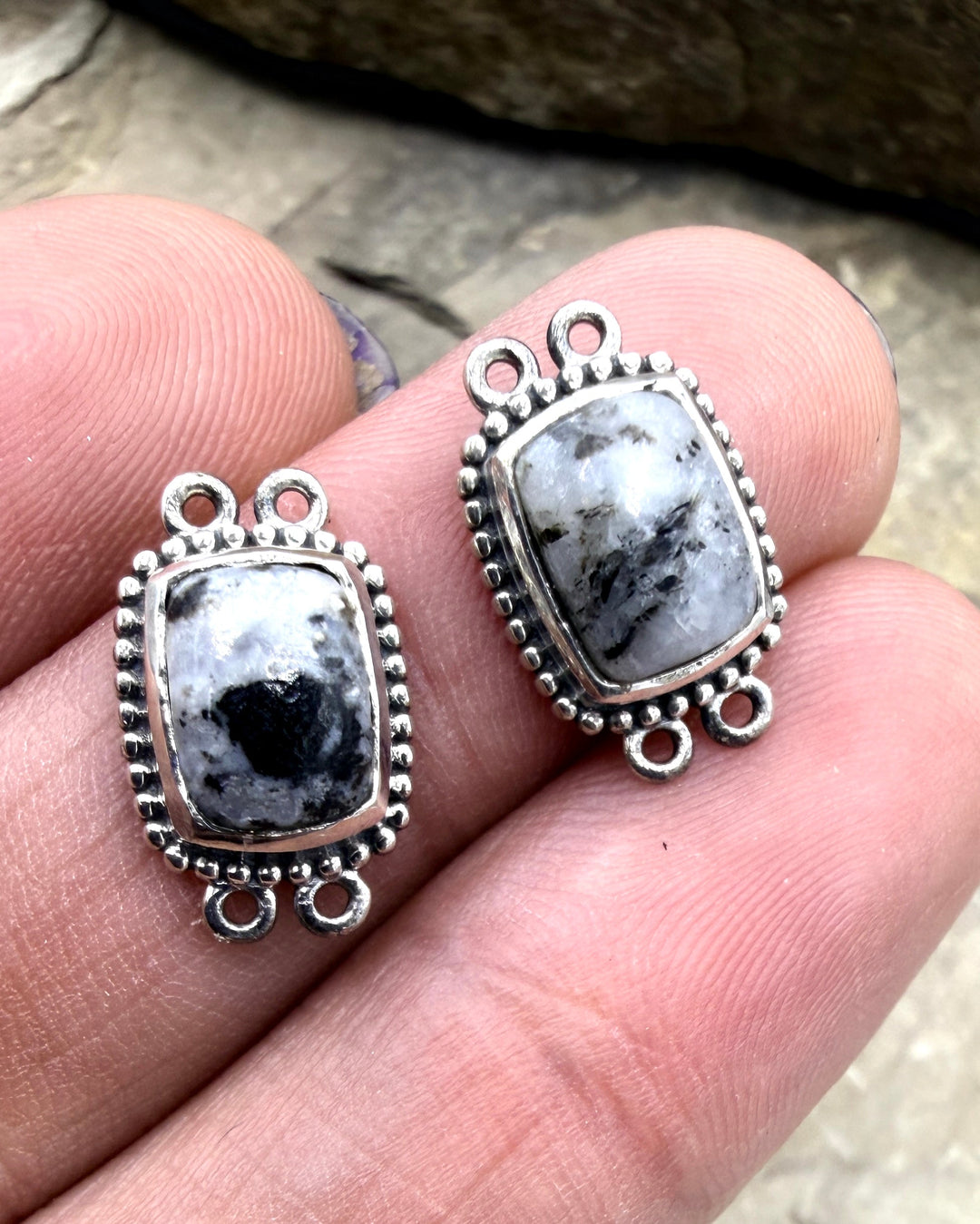 FRIDAY ESTATE FIND Sterling Silver and White Buffalo Pair