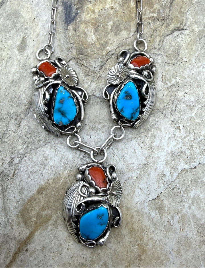 FRIDAY ESTATE FIND Sterling Silver Native American Made Necklace, Sleeping Beauty and Natural Coral