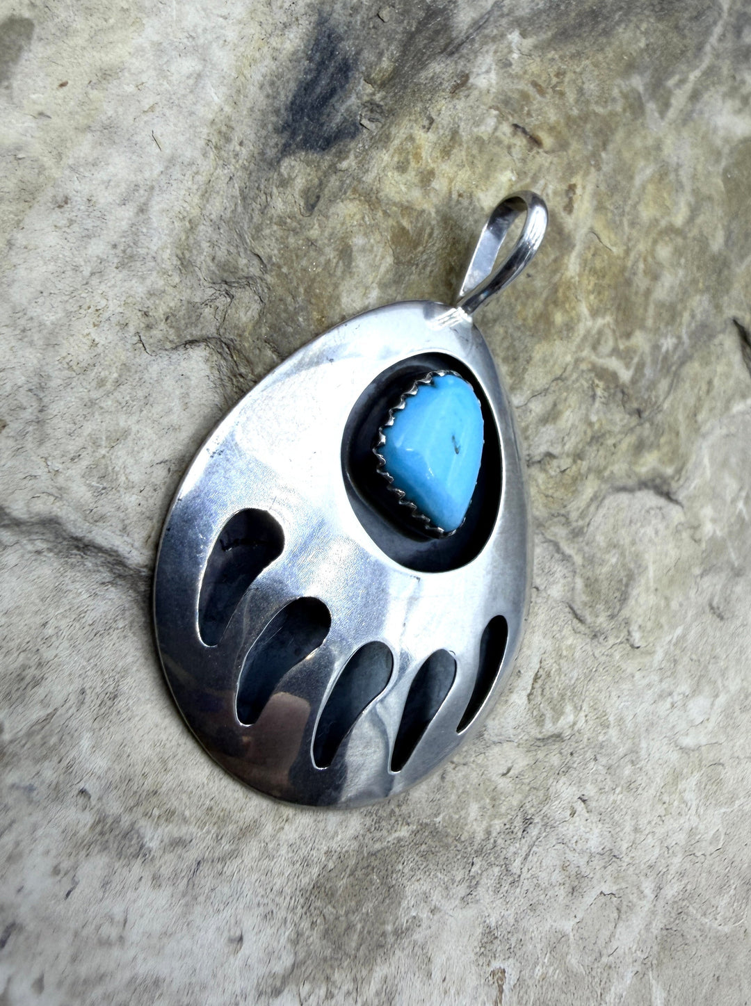 FRIDAY ESTATE FIND Sterling Silver Oxidized Bear Paw
