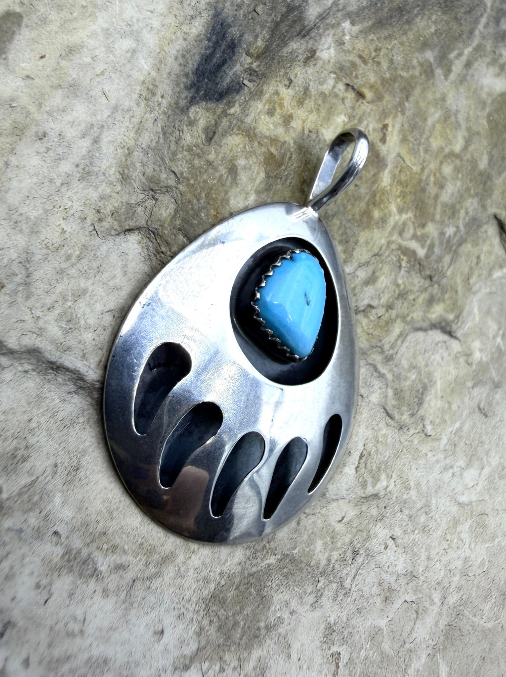 FRIDAY ESTATE FIND Sterling Silver Oxidized Bear Paw