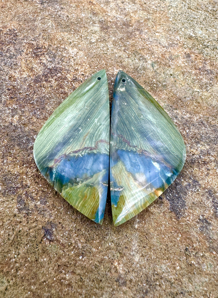 Gary Green Jasper (Oregon) Matching Beads Slab Pair 18x40mm