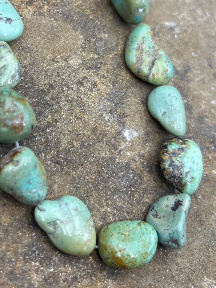 Green Kingman Turquoise (Arizona) Nugget Beads 10-15mm 8