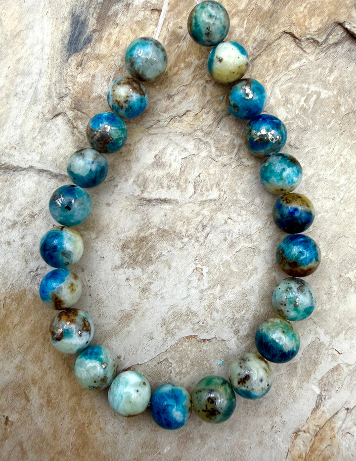 High Grade Hackmanite (Afghanistan) 5mm Round Beads 7 Inch