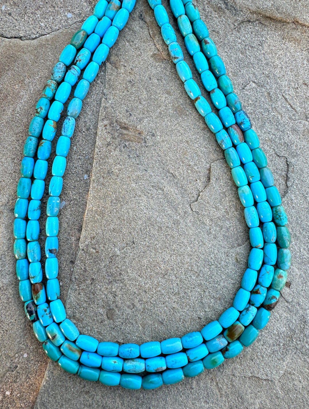 Hubei Turquoise (China) 5x8mm Barrel beads 16 inch strand