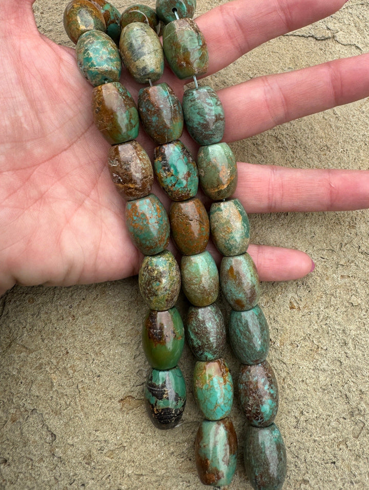 Hubei Turquoise (China) BIG 15x25mm Barrel Shaped Beads (8